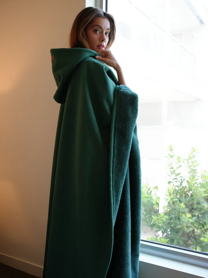 Ovenne™ Hoodie Blanket
